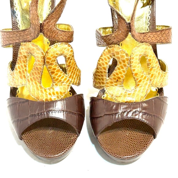 BEBE Sadie Brown Leather Stiletto Heels Open Toe Platform Shoes Sandals Size 8 - Picture 11 of 11